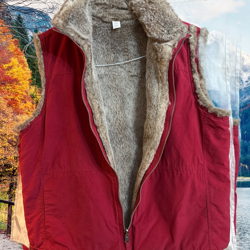 Cream and Red Quilted Vest with Cozy Lining